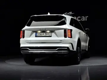 2023 Kia Sorento с пробегом 54 877 км