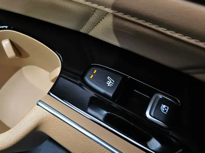 2022 Kia Sorento с пробегом 11 192 км