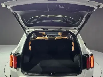 2022 Kia Sorento с пробегом 11 192 км
