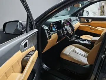 2021 Kia Sorento с пробегом 67 687 км