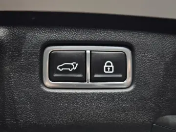 2023 Kia Sorento с пробегом 54 877 км