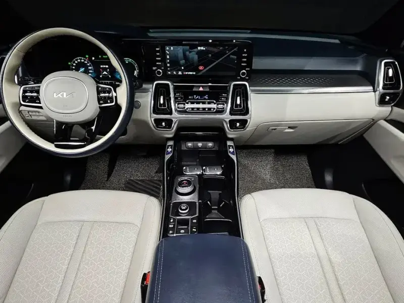 2022 Kia Sorento с пробегом 45 633 км