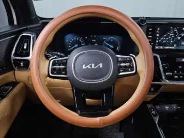 2023 Kia Sorento с пробегом 26 984 км