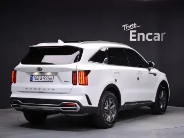 2021 Kia Sorento с пробегом 42 206 км
