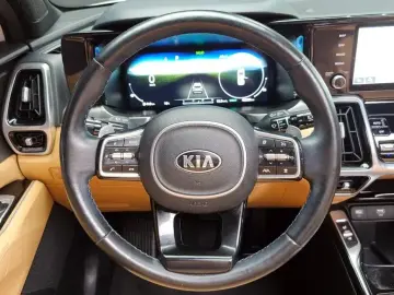 2021 Kia Sorento с пробегом 42 206 км