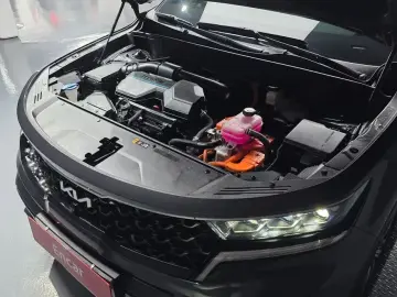2023 Kia Sorento с пробегом 67 549 км