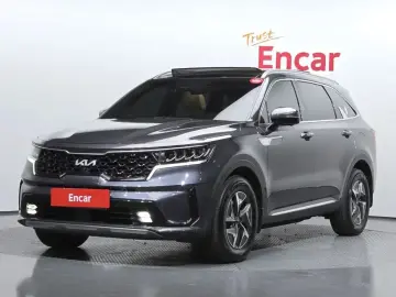 2023 Kia Sorento с пробегом 66 896 км