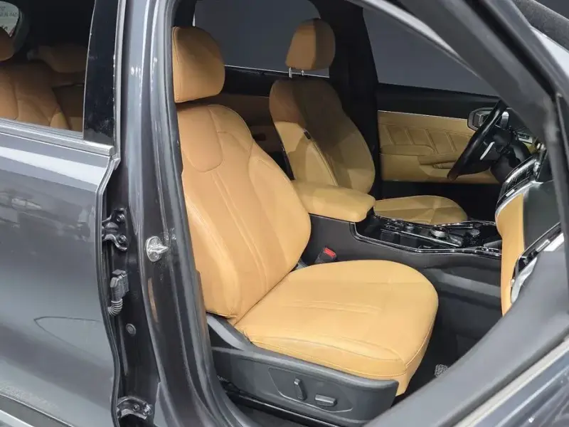 2023 Kia Sorento с пробегом 67 549 км