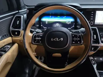 2023 Kia Sorento с пробегом 67 549 км