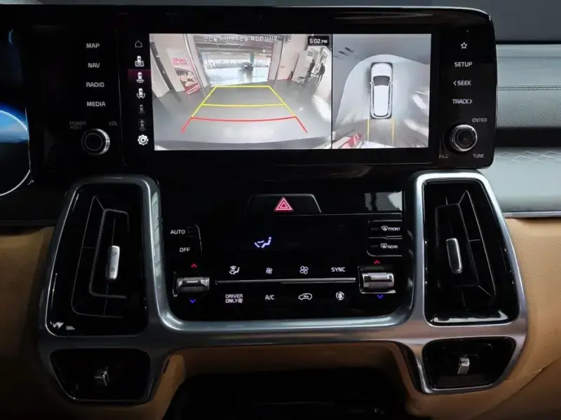 2023 Kia Sorento с пробегом 67 549 км