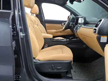 2023 Kia Sorento с пробегом 66 896 км