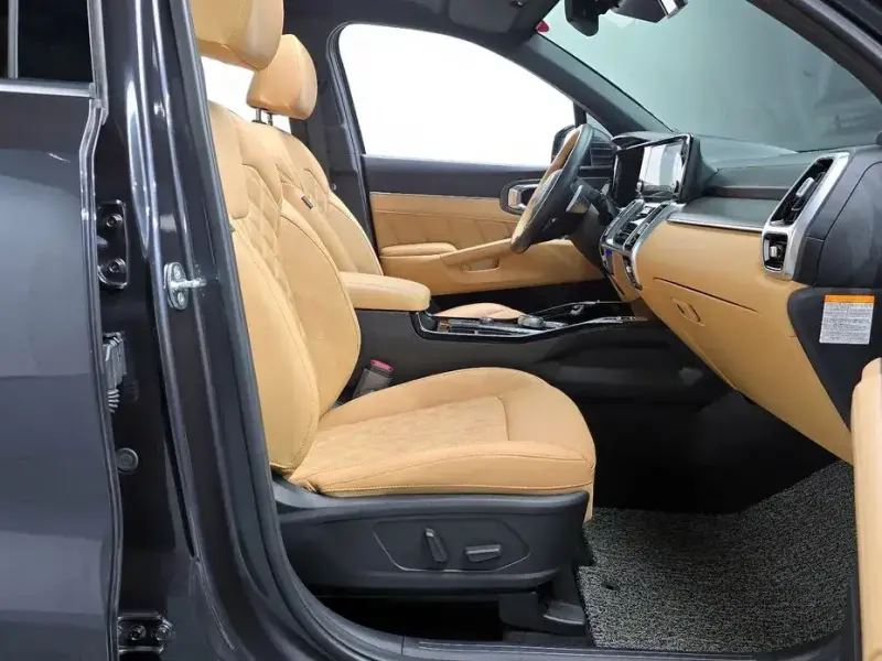 2023 Kia Sorento с пробегом 66 896 км
