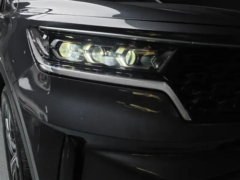 2023 Kia Sorento с пробегом 67 549 км