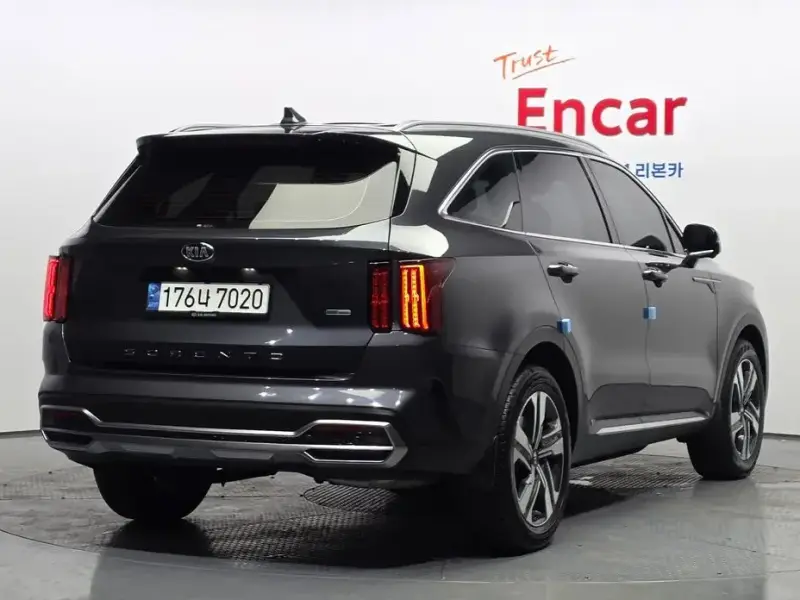 2021 Kia Sorento с пробегом 30 900 км