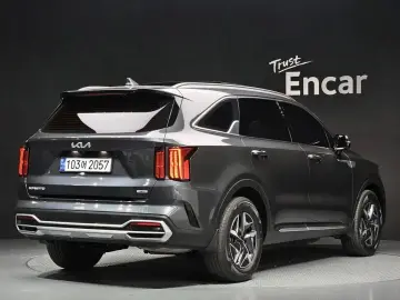 2022 Kia Sorento с пробегом 82 982 км