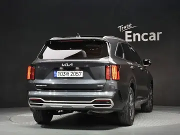 2022 Kia Sorento с пробегом 82 982 км