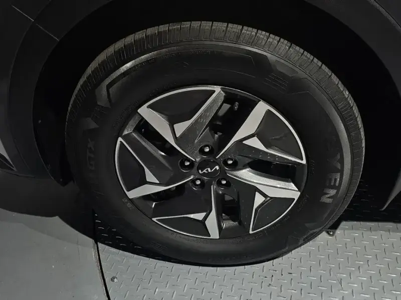 2022 Kia Sorento с пробегом 82 982 км