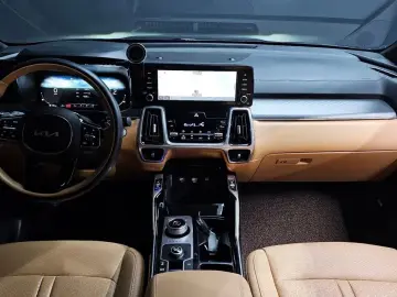 2022 Kia Sorento с пробегом 74 518 км