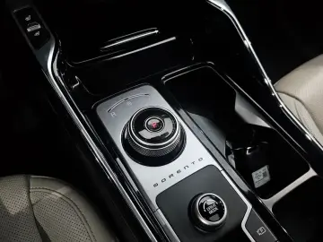 2022 Kia Sorento с пробегом 82 982 км