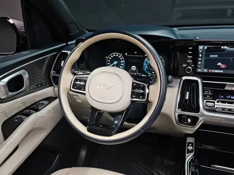 2022 Kia Sorento с пробегом 82 982 км