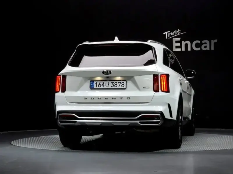 2021 Kia Sorento с пробегом 75 721 км
