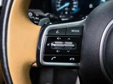 2021 Kia Sorento с пробегом 75 721 км