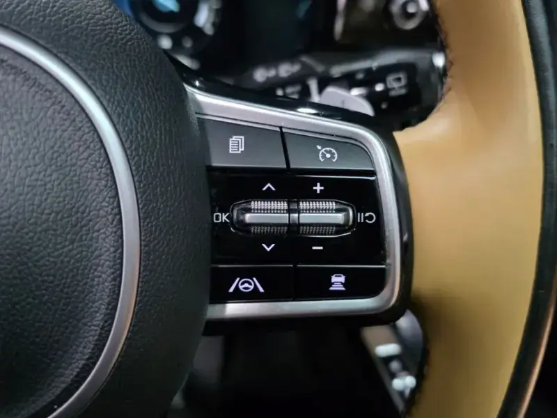 2021 Kia Sorento с пробегом 75 721 км
