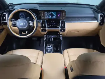2022 Kia Sorento с пробегом 55 578 км