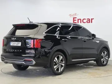 2022 Kia Sorento с пробегом 113 663 км