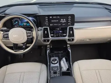 2022 Kia Sorento с пробегом 113 663 км