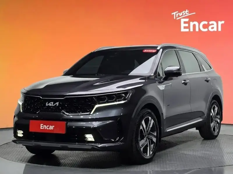 2023 Kia Sorento с пробегом 50 139 км