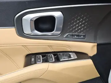 2022 Kia Sorento с пробегом 65 403 км
