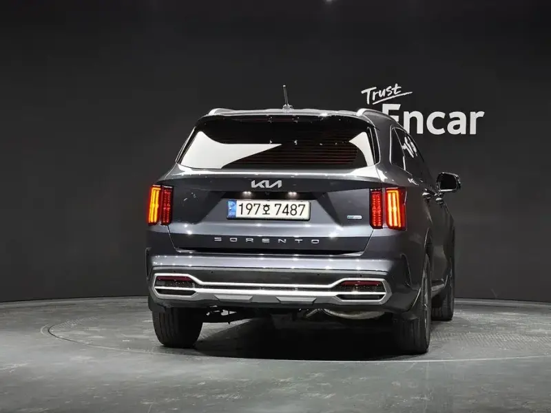 2022 Kia Sorento с пробегом 111 558 км