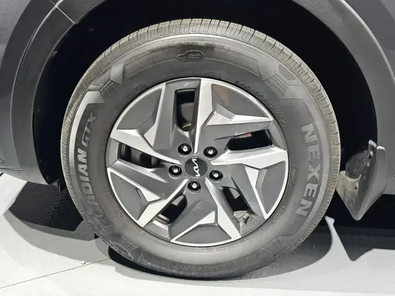 2022 Kia Sorento с пробегом 111 558 км
