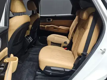 2022 Kia Sorento с пробегом 65 403 км
