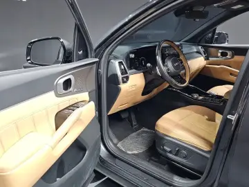 2022 Kia Sorento с пробегом 111 558 км