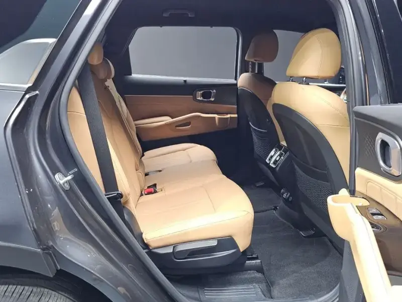 2022 Kia Sorento с пробегом 111 558 км