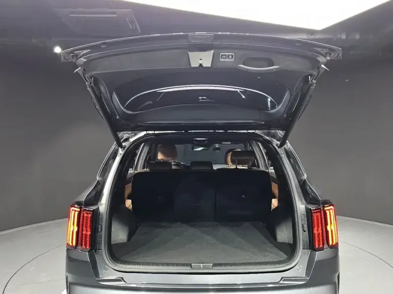 2022 Kia Sorento с пробегом 111 558 км
