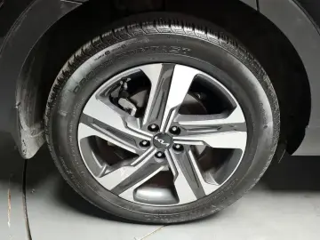 2023 Kia Sorento с пробегом 74 215 км