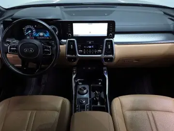 2021 Kia Sorento с пробегом 70 663 км