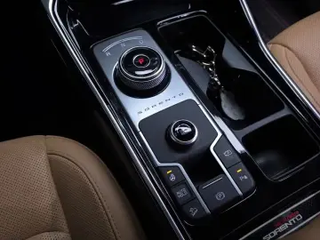 2021 Kia Sorento с пробегом 70 663 км