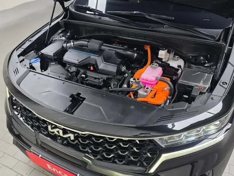 2023 Kia Sorento с пробегом 106 005 км