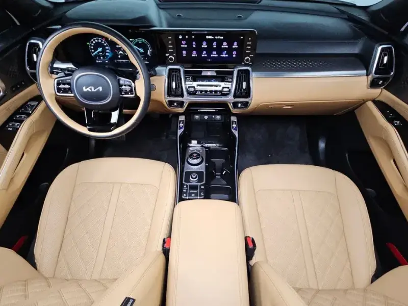 2022 Kia Sorento с пробегом 65 210 км