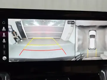 2023 Kia Sorento с пробегом 106 005 км