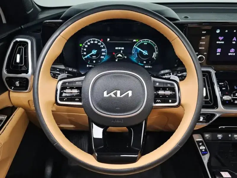 2022 Kia Sorento с пробегом 65 210 км