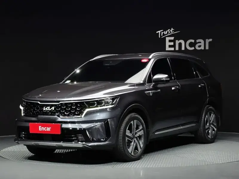 2023 Kia Sorento с пробегом 56 263 км