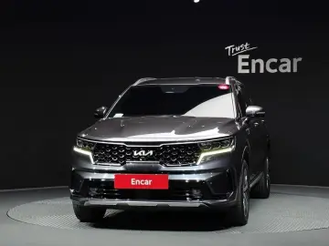 2023 Kia Sorento с пробегом 56 263 км