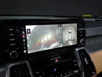 2023 Kia Sorento с пробегом 56 263 км