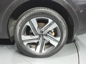 2023 Kia Sorento с пробегом 56 263 км