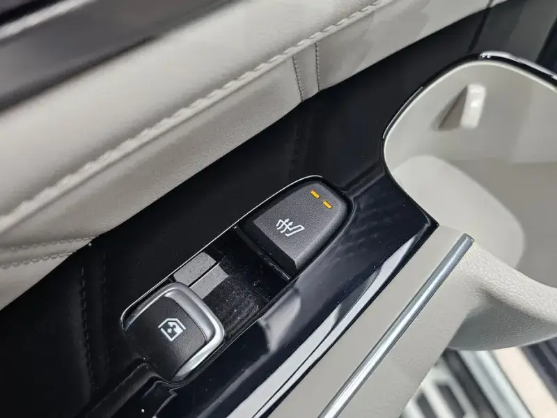 2022 Kia Sorento с пробегом 71 850 км